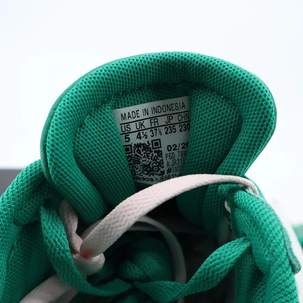 Adidas Breaknet Sleek J Kids US 5 Green Pink Gum Sole NWT EUR 37 1/3